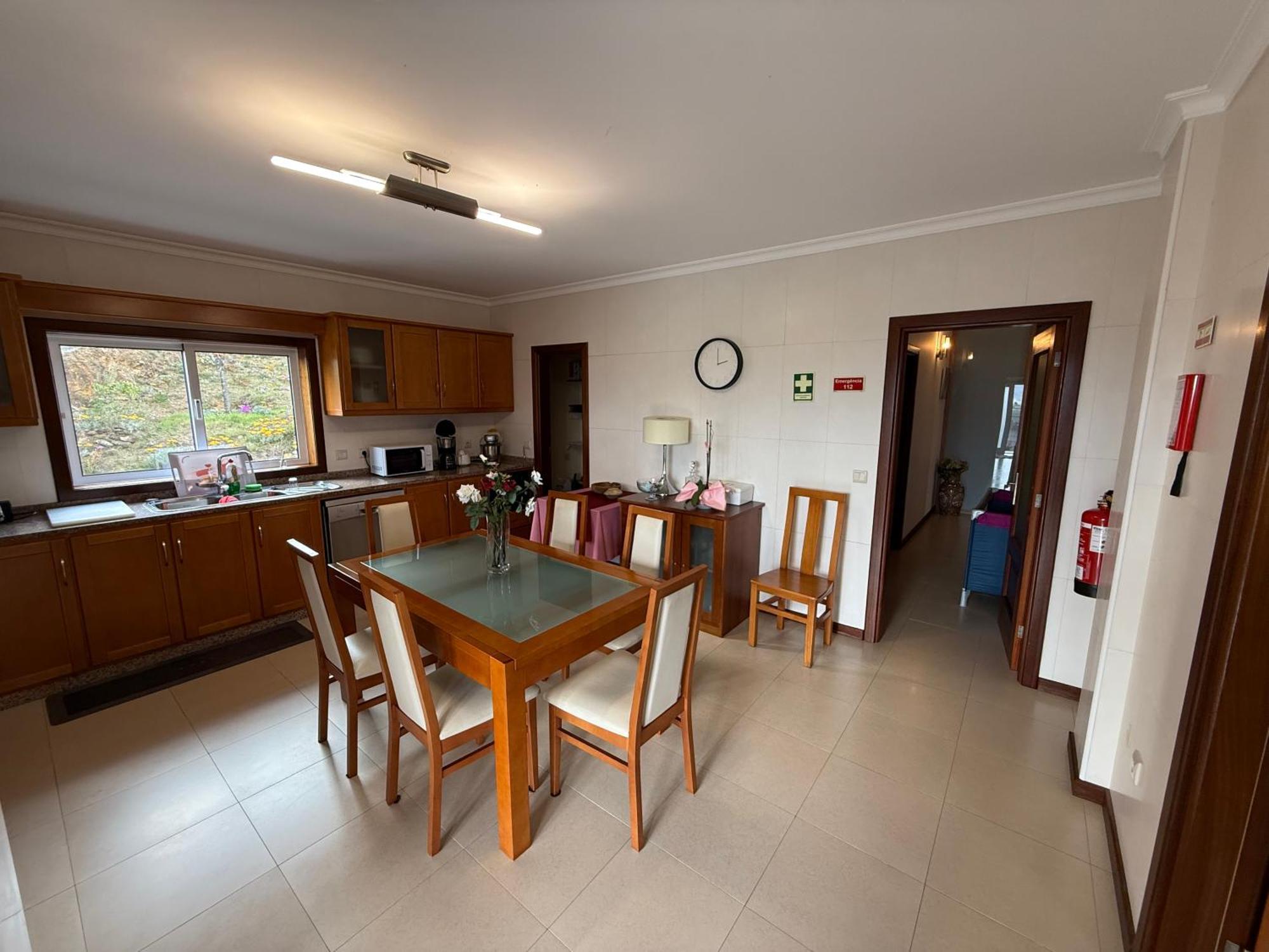 Cerdeirinhas De Basto "Piso Q 4" Apartment Canedo de Basto ภายนอก รูปภาพ
